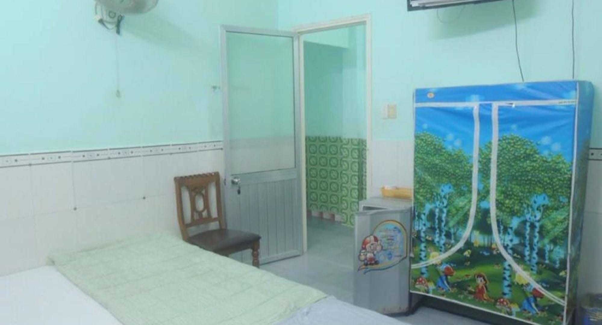 Nam Phuong Hostel Vung Tau Exteriör bild